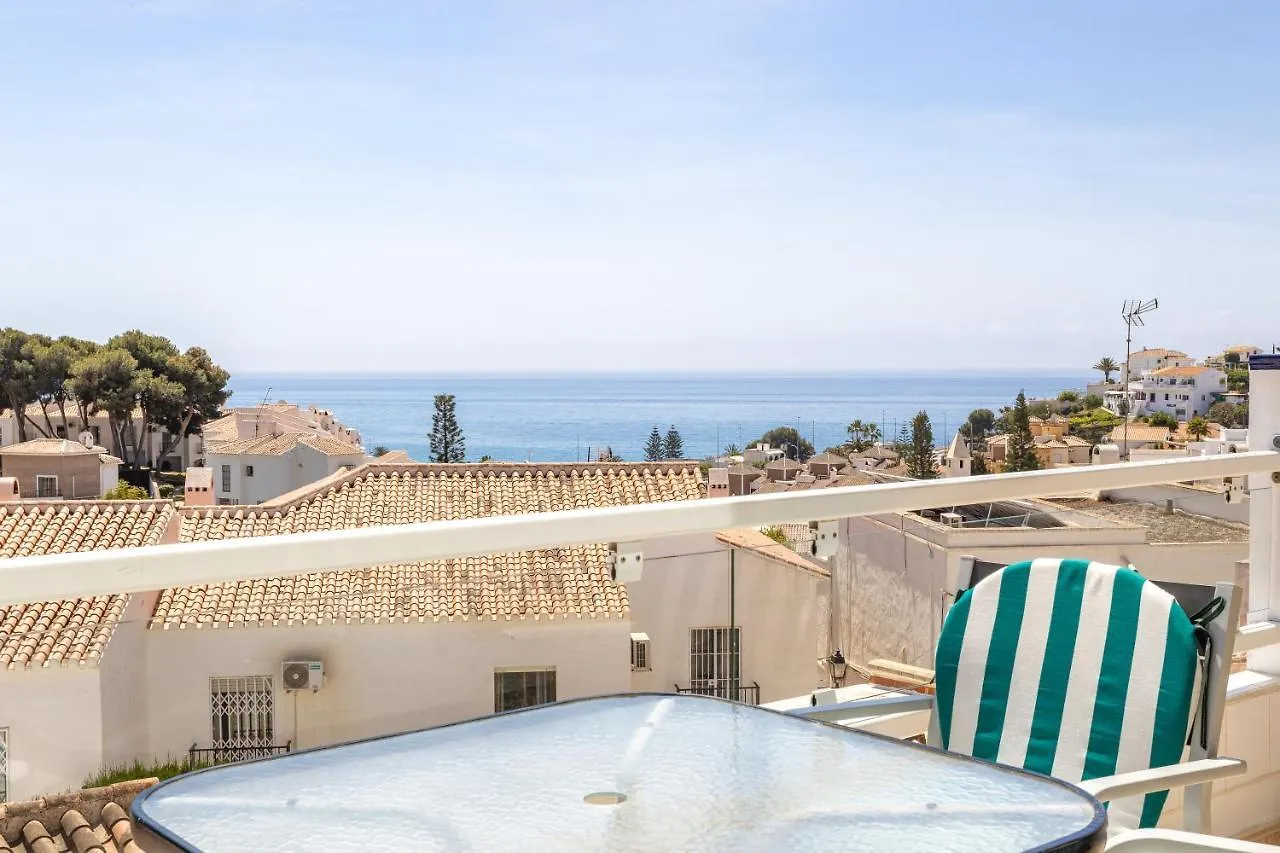 Casa Bonita-Overlooking The Sea Nerja
