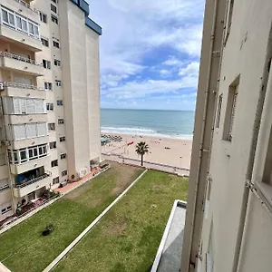 https://gatu-aguamarina-beach.hotelsincadiz.net